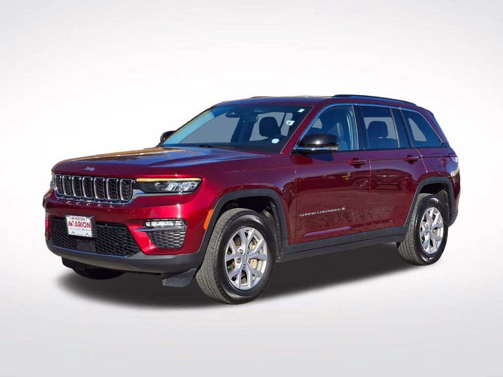2022 Velvet Red Pearlcoat Jeep Grand Cherokee Limited 4X4 SUV