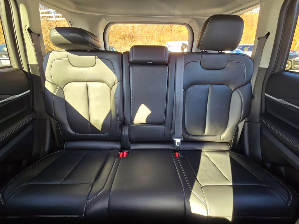 2022 Velvet Red Pearlcoat Jeep Grand Cherokee Limited 4X4 SUV