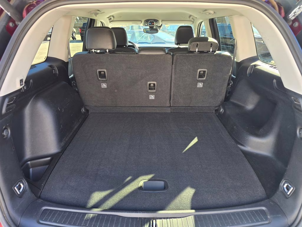 2022 Velvet Red Pearlcoat Jeep Grand Cherokee Limited 4X4 SUV