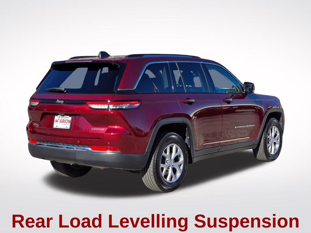 2022 Velvet Red Pearlcoat Jeep Grand Cherokee Limited 4X4 SUV