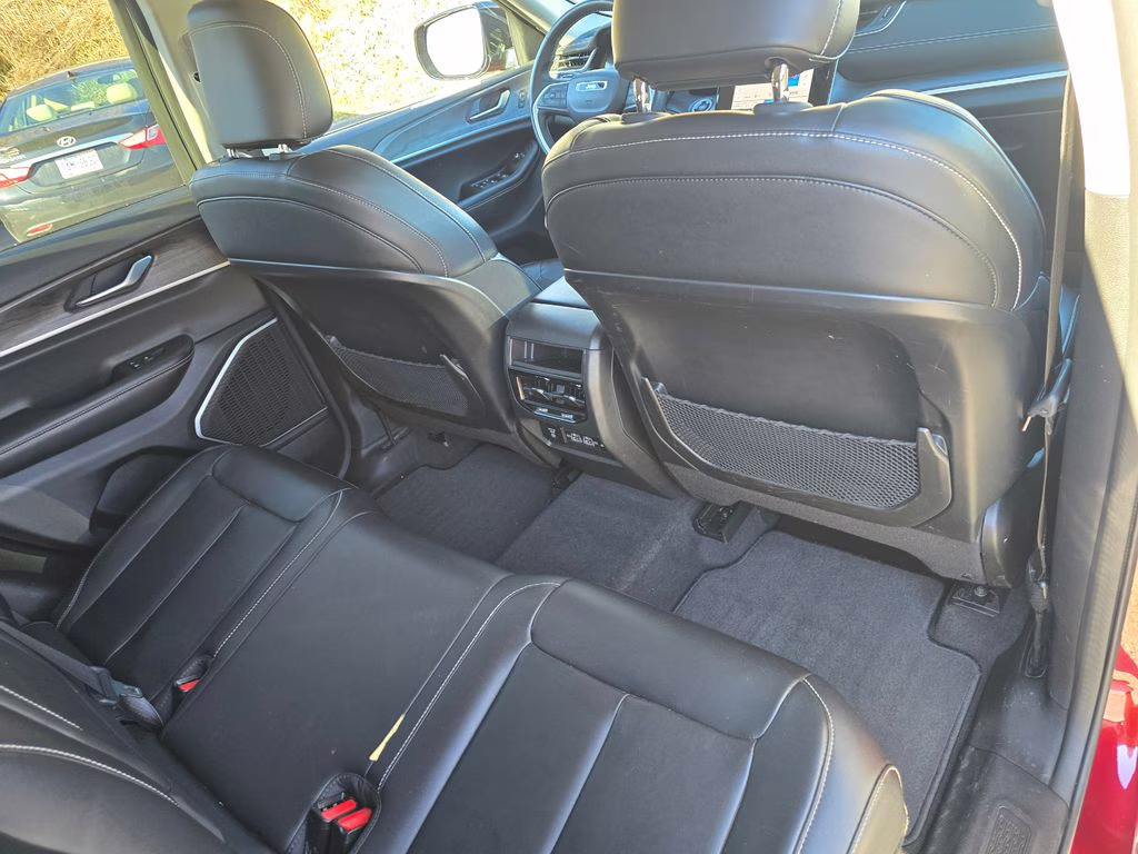 2022 Velvet Red Pearlcoat Jeep Grand Cherokee Limited 4X4 SUV