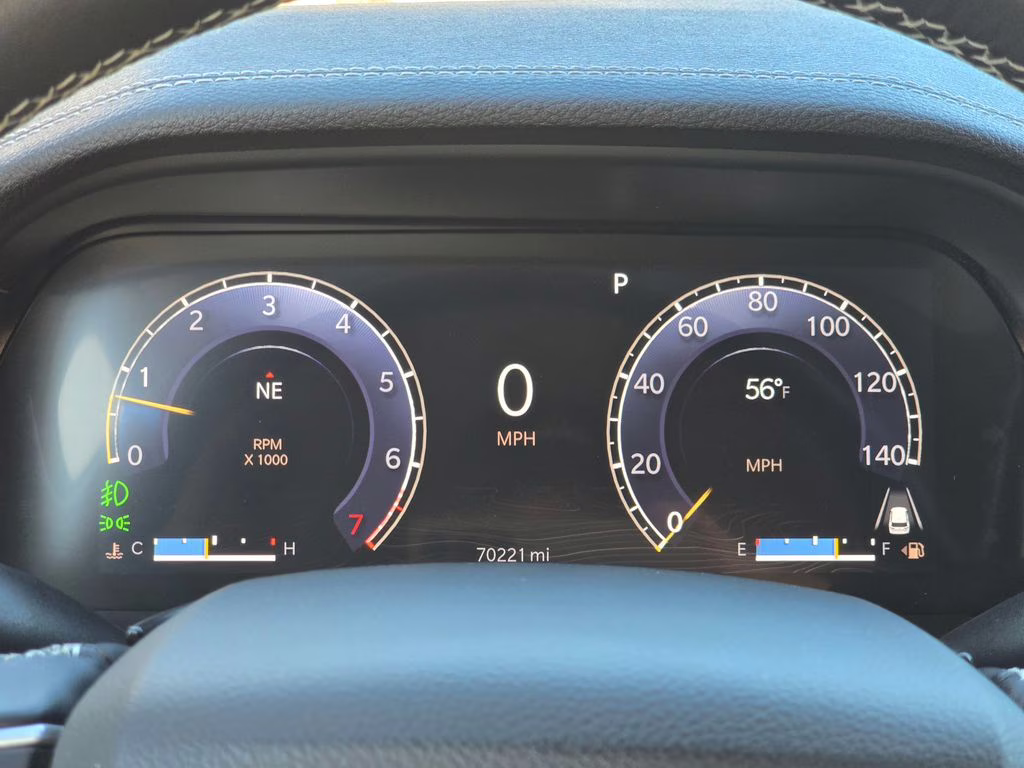 2022 Velvet Red Pearlcoat Jeep Grand Cherokee Limited 4X4 SUV