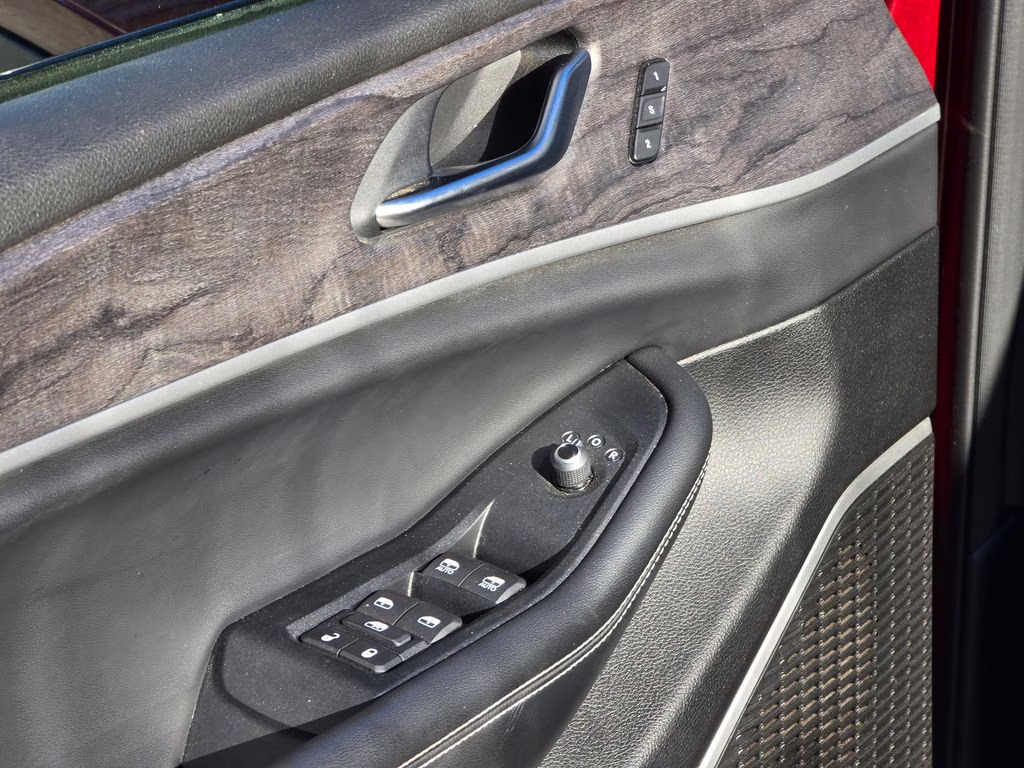 2022 Velvet Red Pearlcoat Jeep Grand Cherokee Limited 4X4 SUV