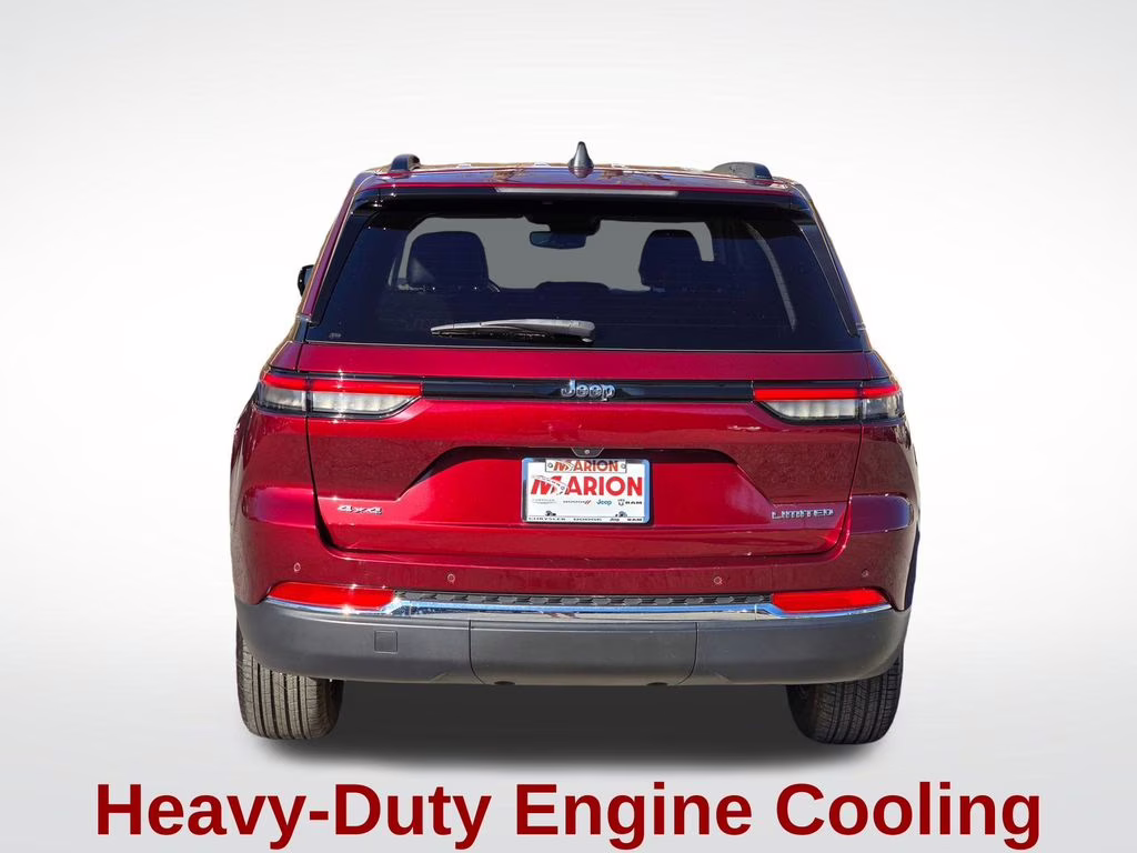 2022 Velvet Red Pearlcoat Jeep Grand Cherokee Limited 4X4 SUV