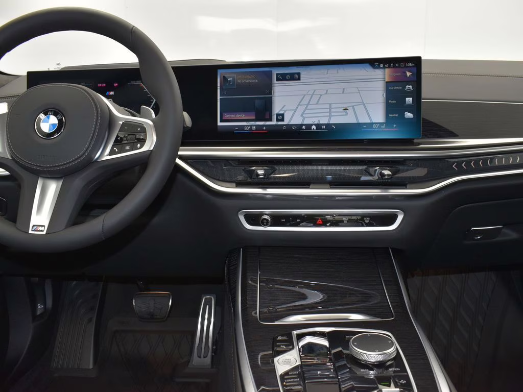 2026 Black Sapphire Metallic BMW X7 xDrive40i AWD SUV