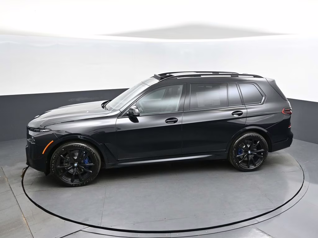 2026 Black Sapphire Metallic BMW X7 xDrive40i AWD SUV