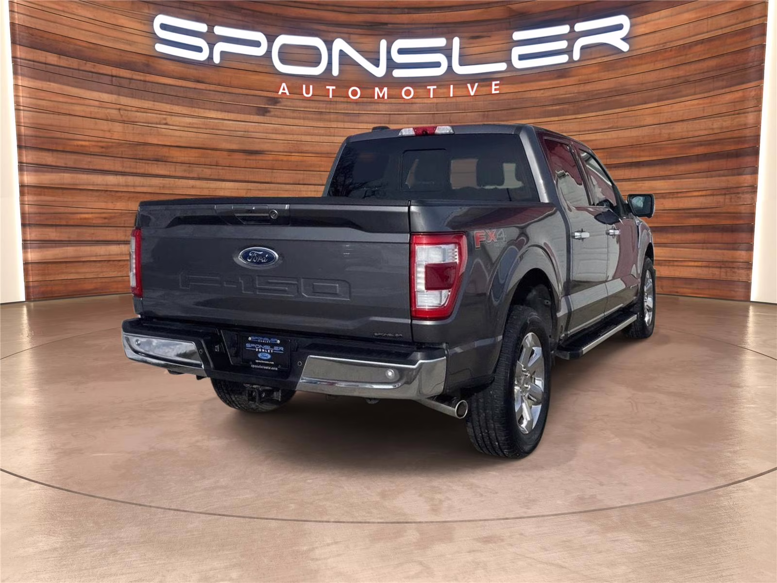 2022 Carbonized Gray Ford F-150 LARIAT 4X4 Truck