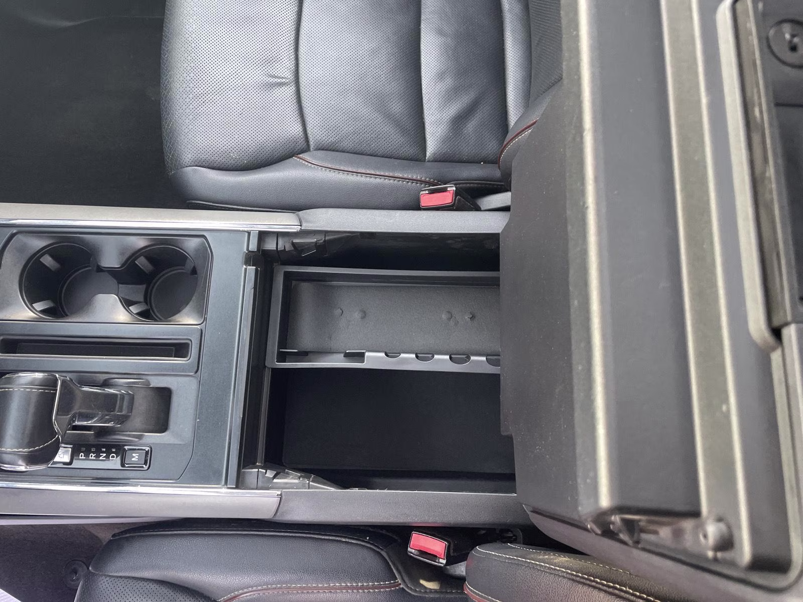 2022 Carbonized Gray Ford F-150 LARIAT 4X4 Truck