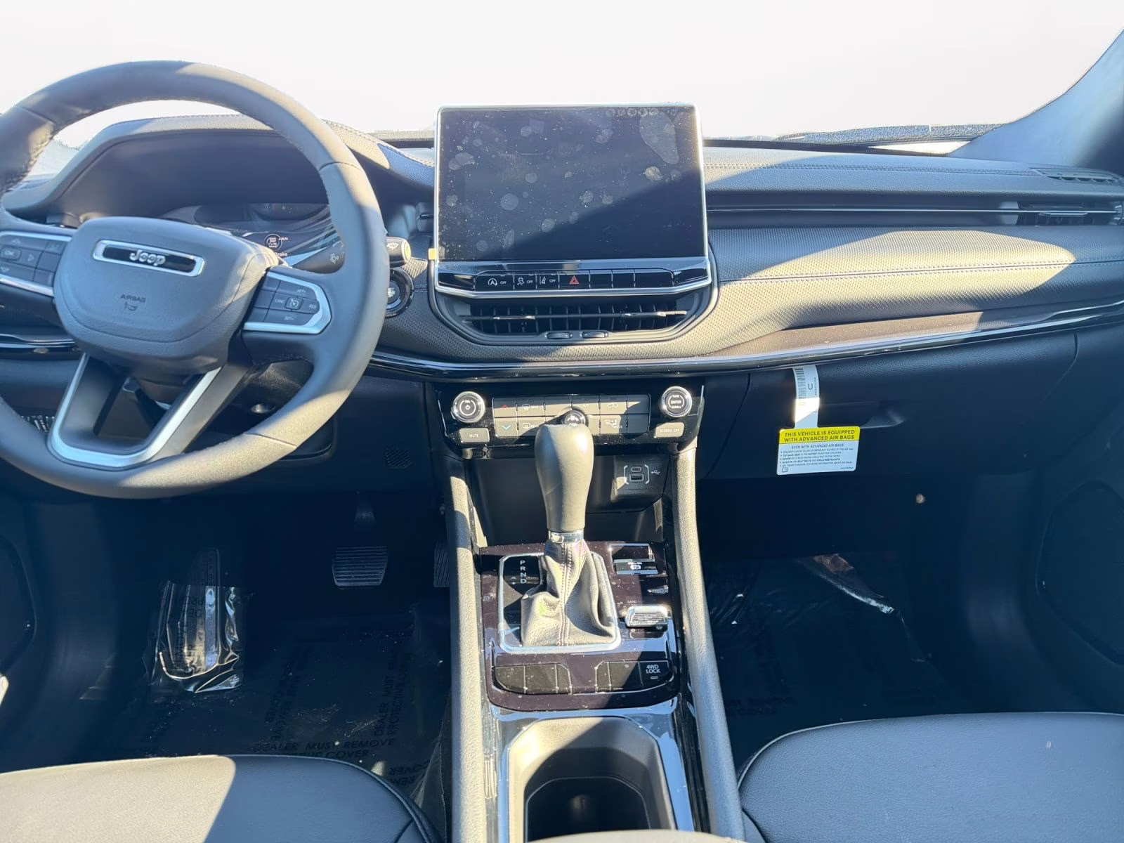 2026 Bright White Clearcoat Jeep Compass Latitude 4X4 SUV