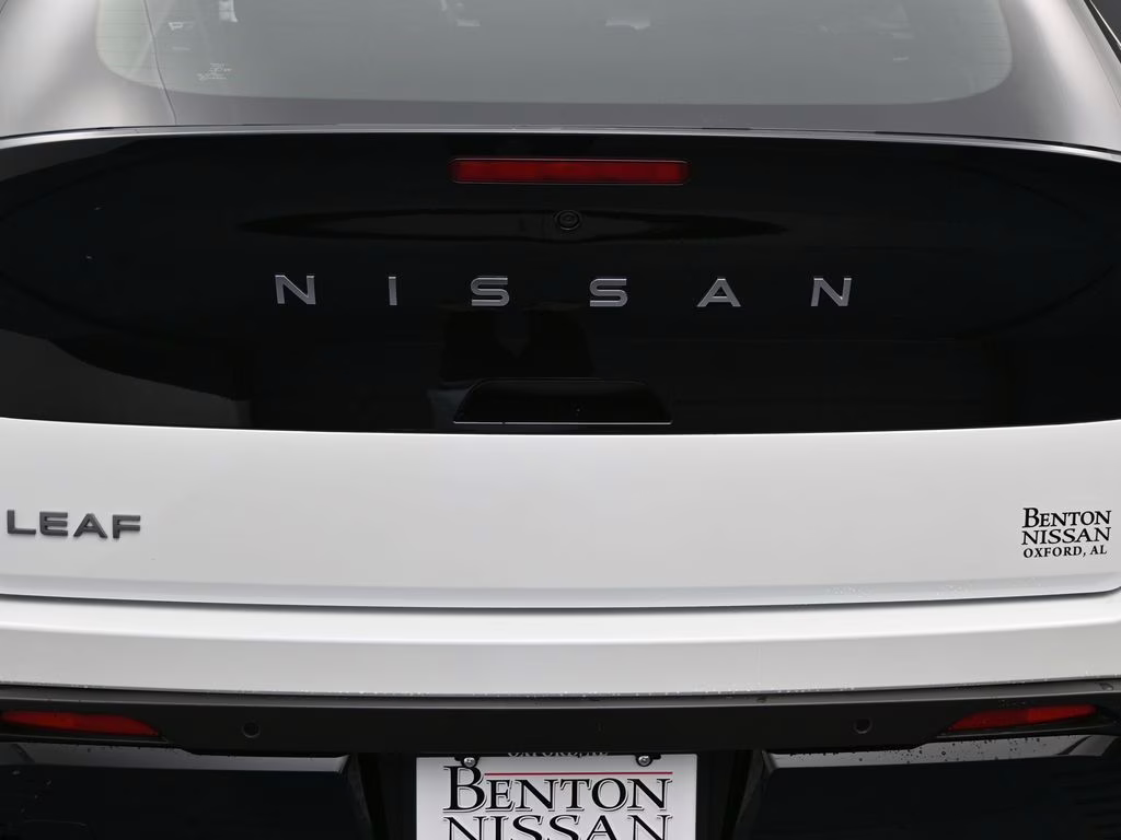 2026 Everest White Pearl Tricoat Nissan LEAF S+ FWD SUV