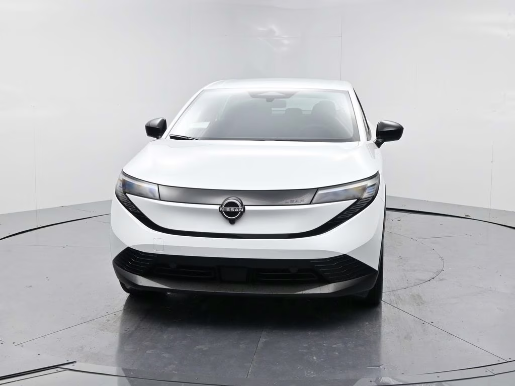 2026 Everest White Pearl Tricoat Nissan LEAF S+ FWD SUV