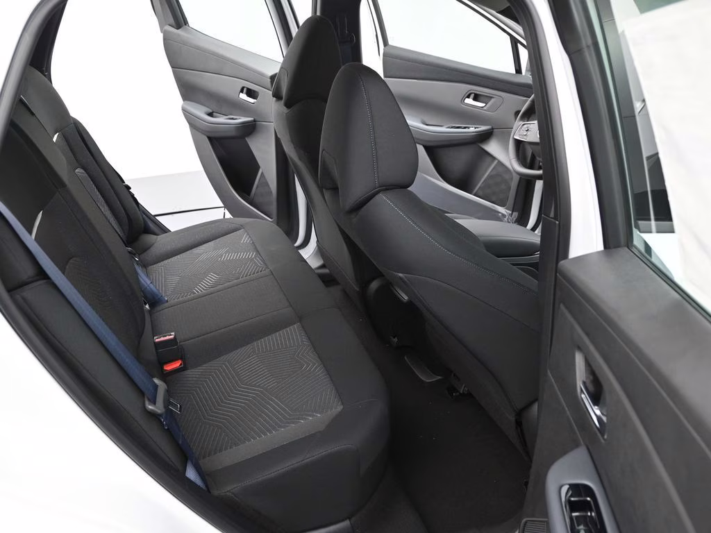 2026 Everest White Pearl Tricoat Nissan LEAF S+ FWD SUV