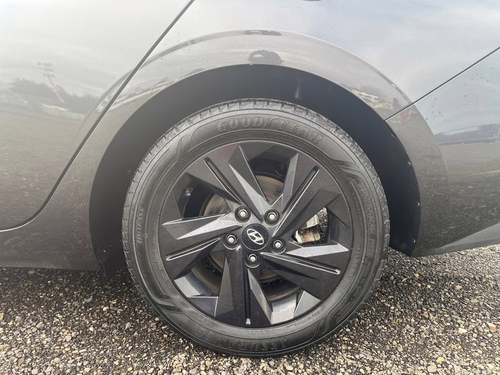 2021 Portofino Gray Hyundai Elantra SEL FWD Sedan