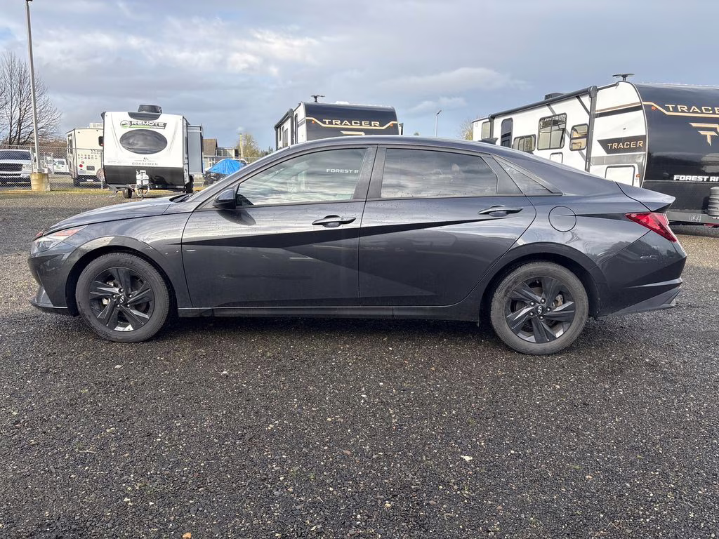 2021 Portofino Gray Hyundai Elantra SEL FWD Sedan