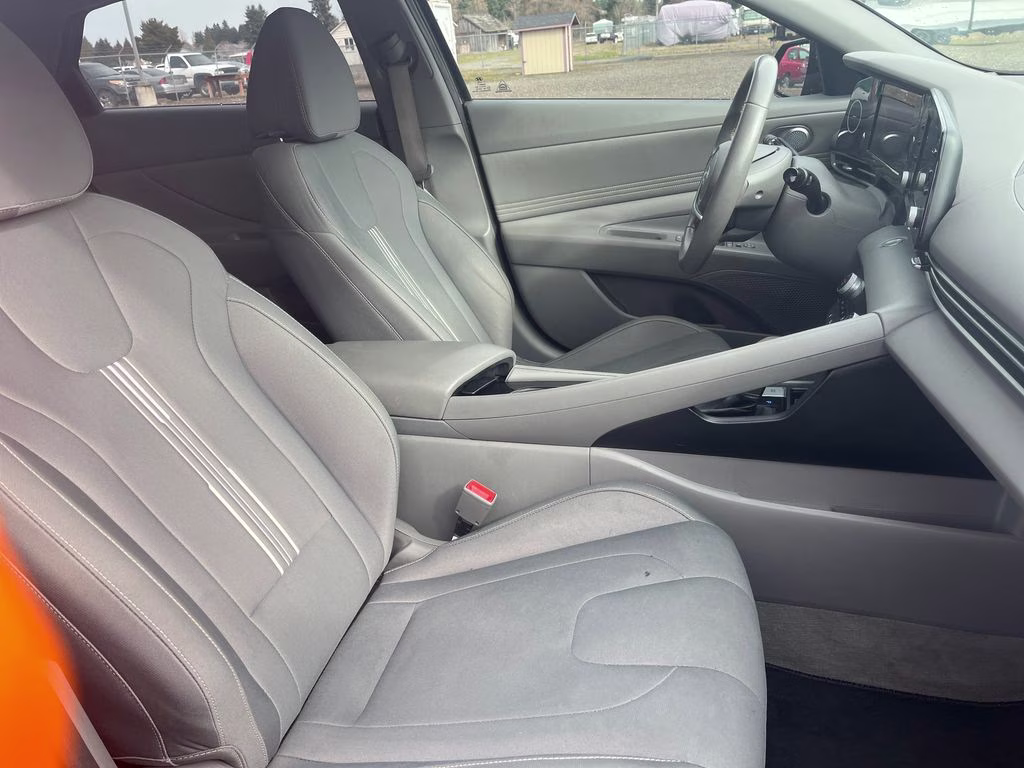 2021 Portofino Gray Hyundai Elantra SEL FWD Sedan