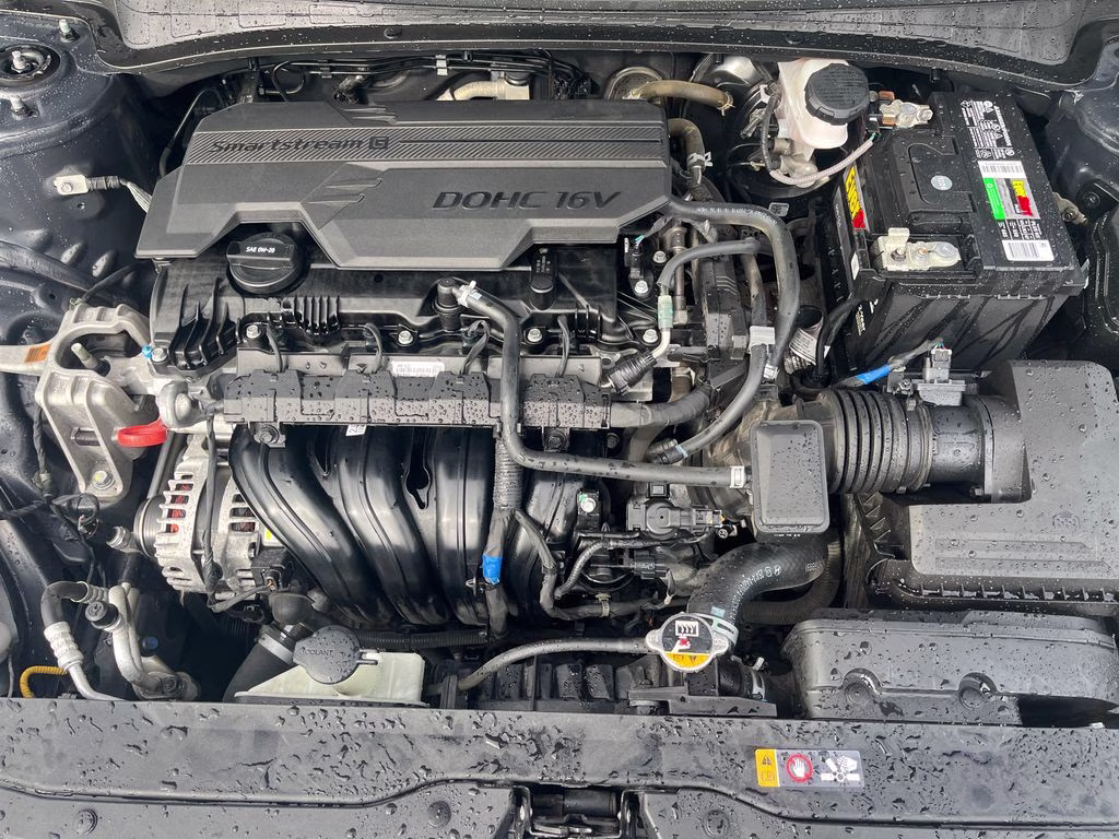 2021 Portofino Gray Hyundai Elantra SEL FWD Sedan