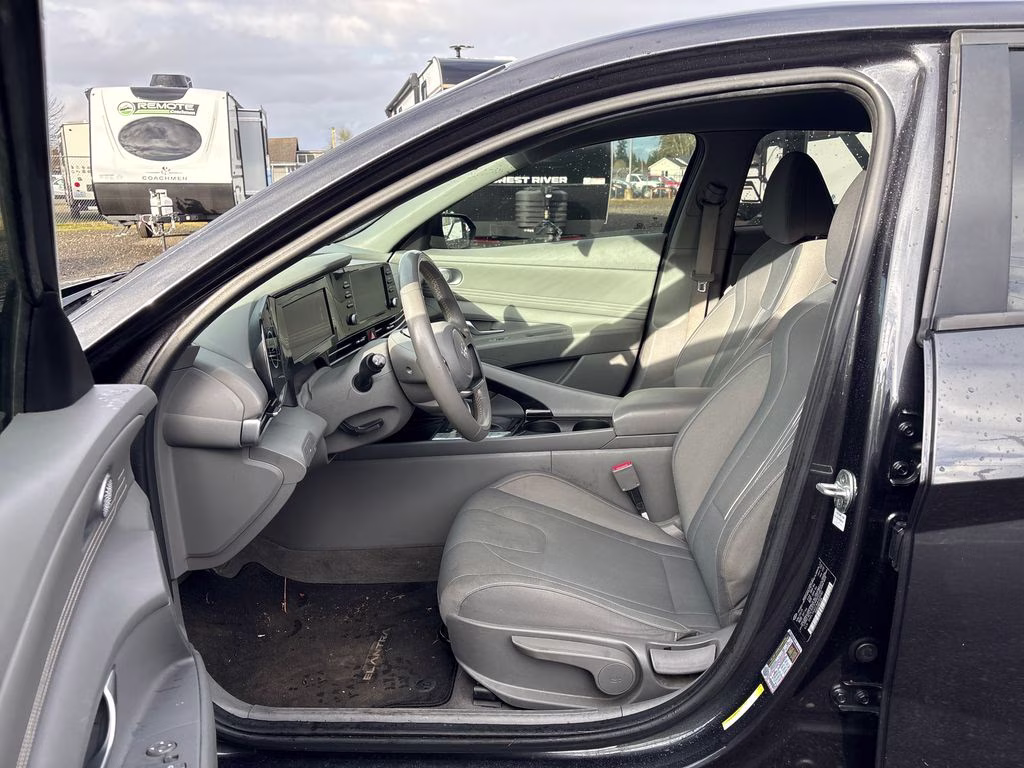 2021 Portofino Gray Hyundai Elantra SEL FWD Sedan