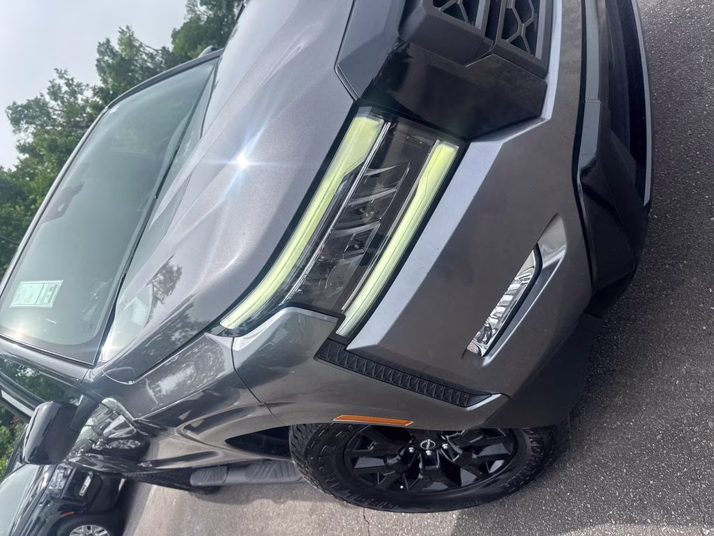 2023 Gun Metallic Nissan Frontier SV RWD Truck