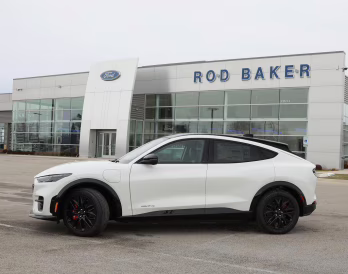 2025 Star White Metallic Tri-Coat Ford Mustang Mach-E Premium AWD SUV