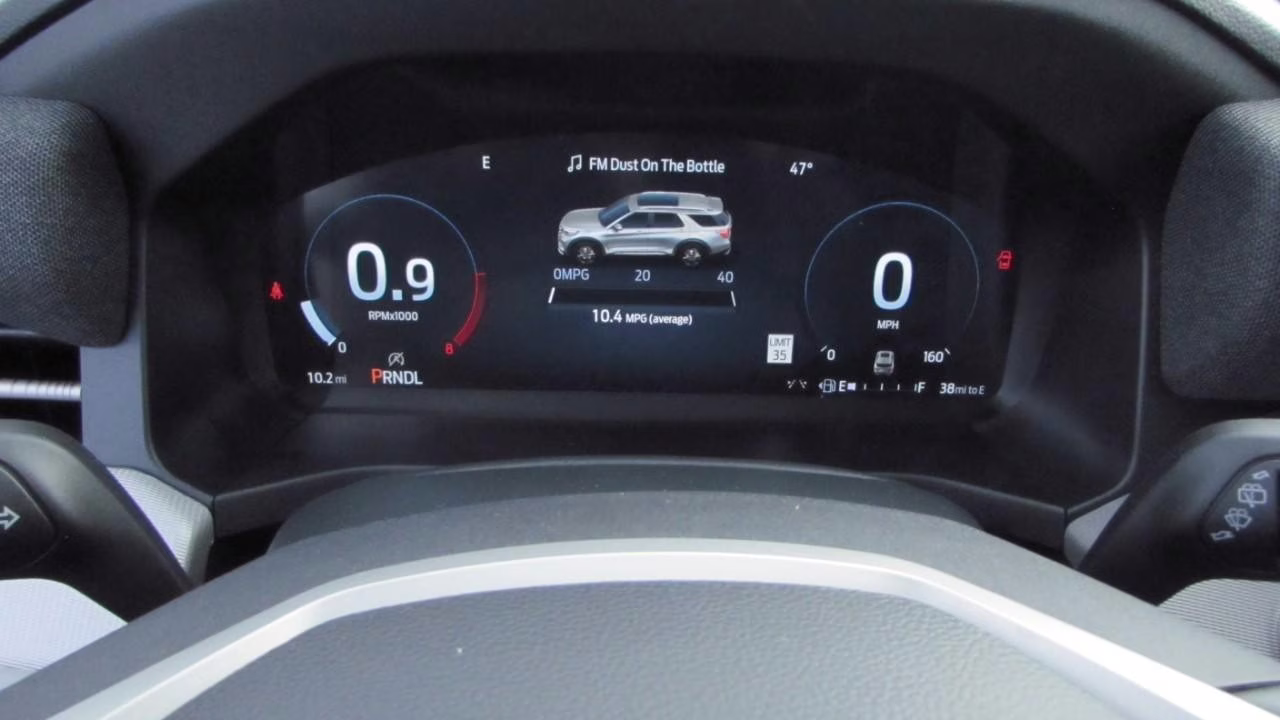 2026 Oxford White Ford Explorer Active 4X4 SUV