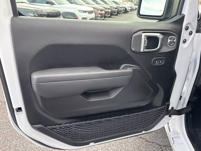 2026 Bright White Clearcoat Jeep Wrangler Sport S 4X4 Convertible