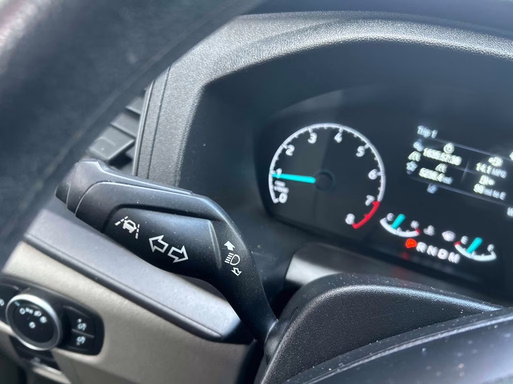 2021 Oxford White Ford Transit-350 XLT RWD Crossover