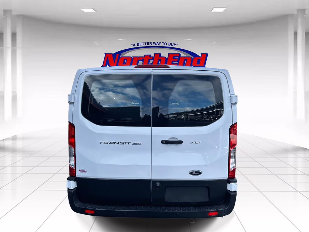 2021 Oxford White Ford Transit-350 XLT RWD Crossover