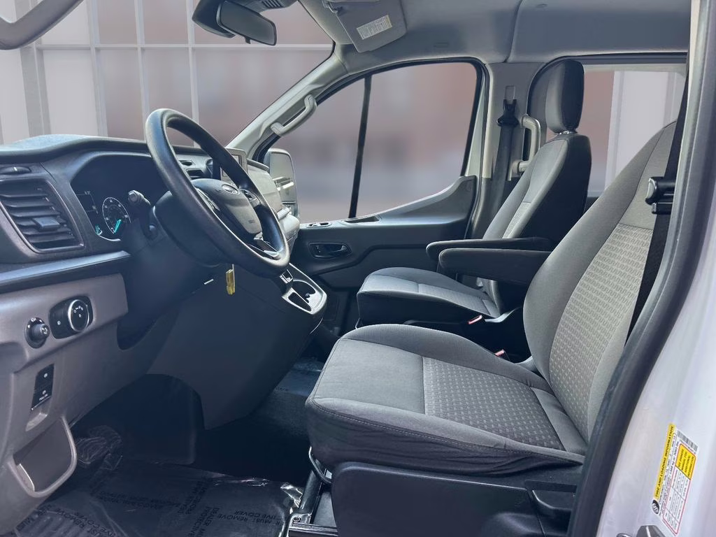 2021 Oxford White Ford Transit-350 XLT RWD Crossover