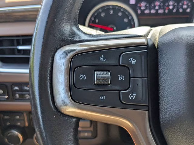 2021 Midnight Blue Metallic Chevrolet Suburban High Country 4X4 SUV