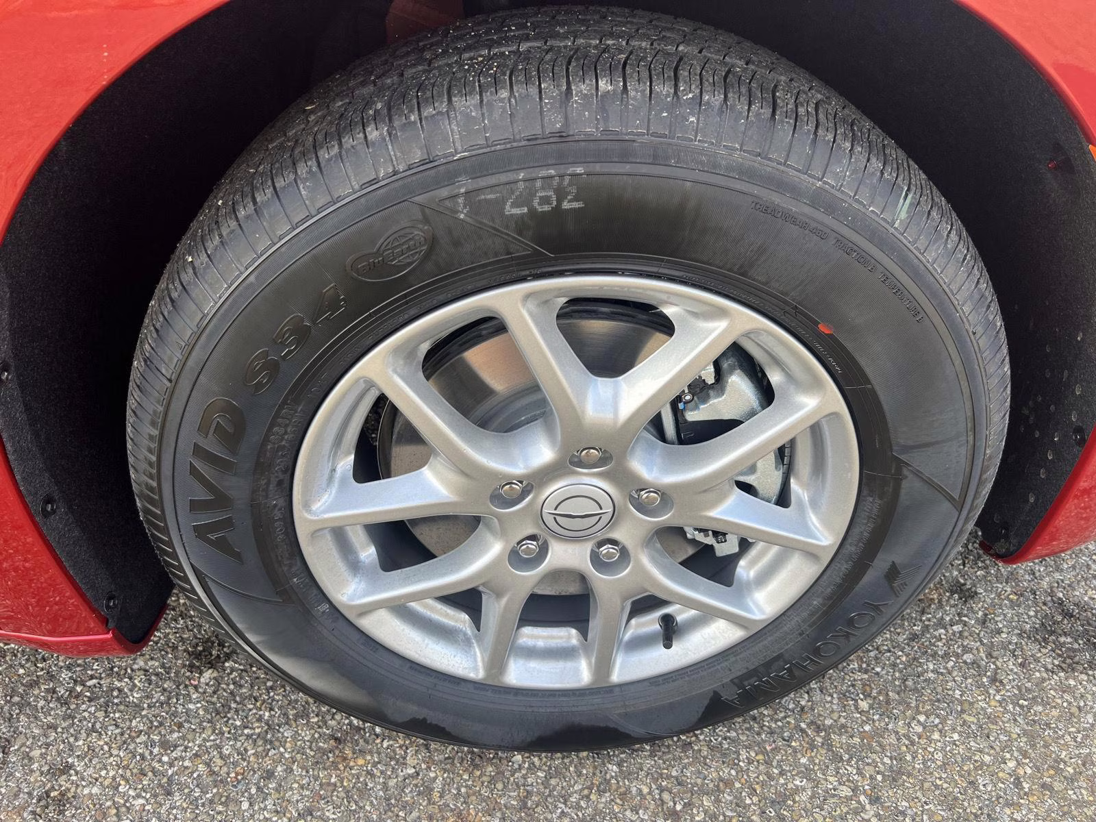 2026 Red Hot Pearlcoat Chrysler Pacifica Select FWD Van