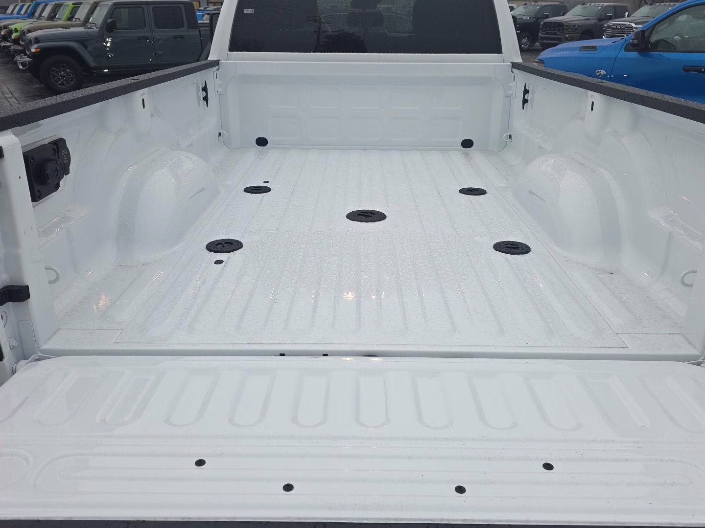 2026 Bright White Clearcoat Ram 2500 Tradesman 4X4 Truck