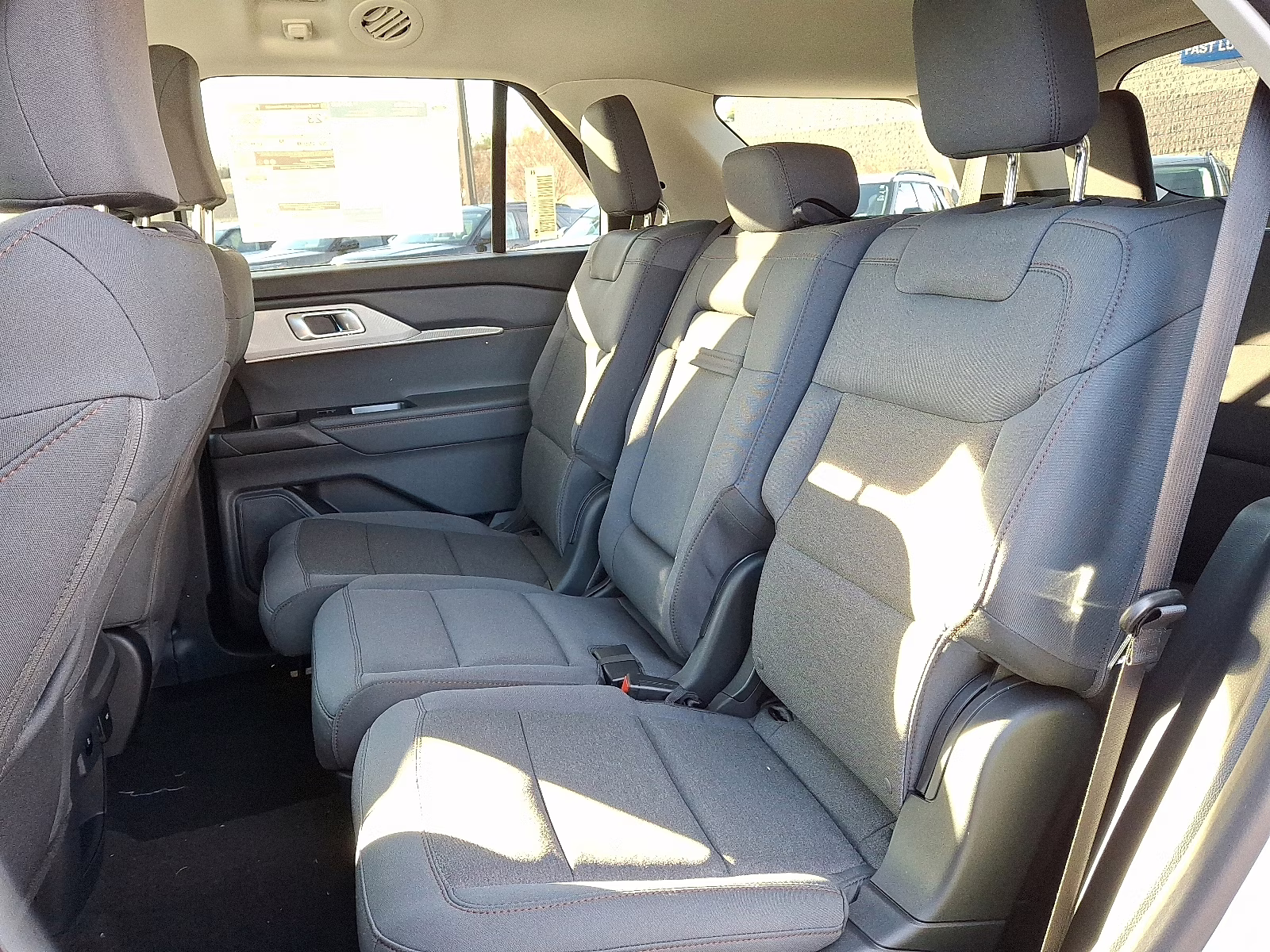 2026 Star White Metallic Tri-Coat - AZ Ford Explorer Active 4X4