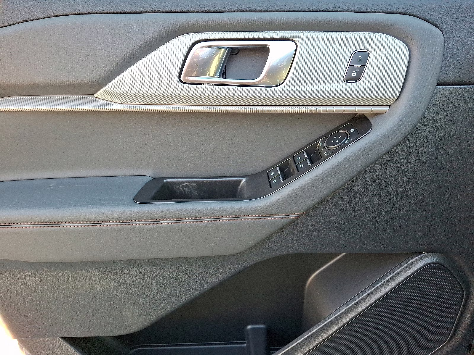 2026 Vapor Blue Metallic - K1 Ford Explorer Active 4X4