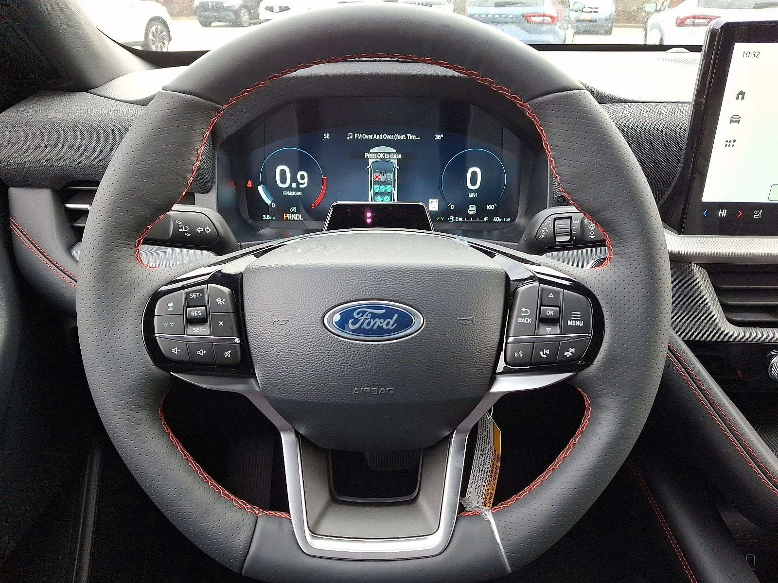 2026 Star White Metallic Tri-Coat - AZ Ford Explorer ST-Line 4X4