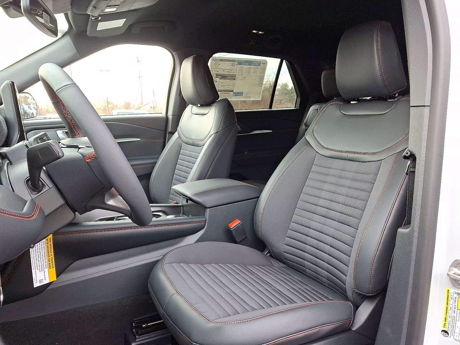 2026 Star White Metallic Tri-Coat - AZ Ford Explorer ST-Line 4X4