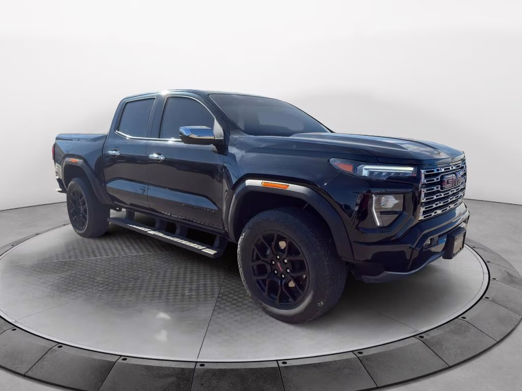 2024 Onyx Black GMC Canyon 4WD Denali 4X4 Truck