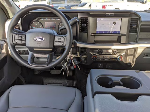 2026 Oxford White Ford Super Duty F-250 SRW XL 4X4 Truck