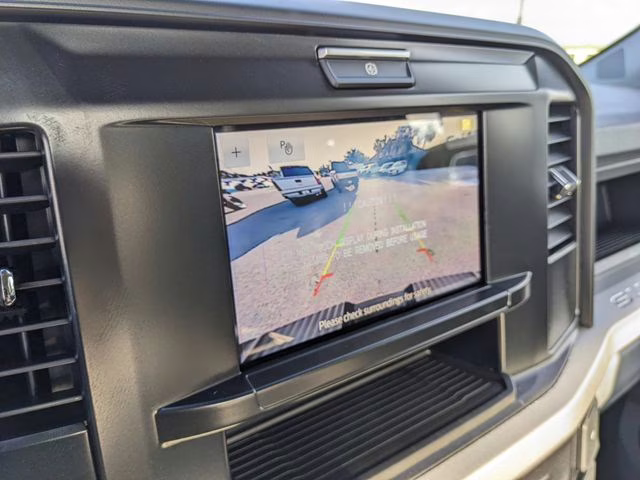 2026 Oxford White Ford Super Duty F-250 SRW XL 4X4 Truck