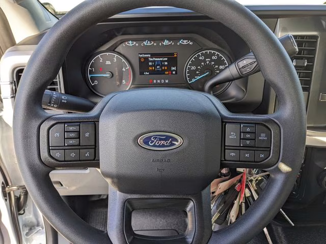 2026 Oxford White Ford Super Duty F-250 SRW XL 4X4 Truck