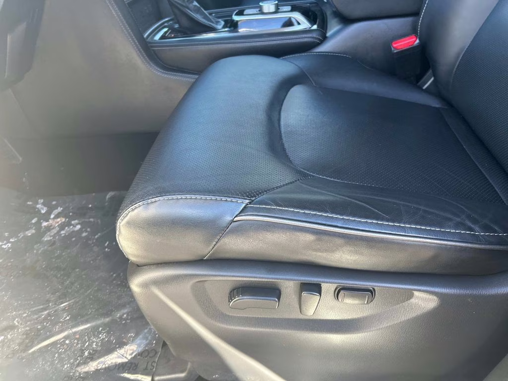 2024 Moonstone White INFINITI QX80 LUXE 4X4 SUV