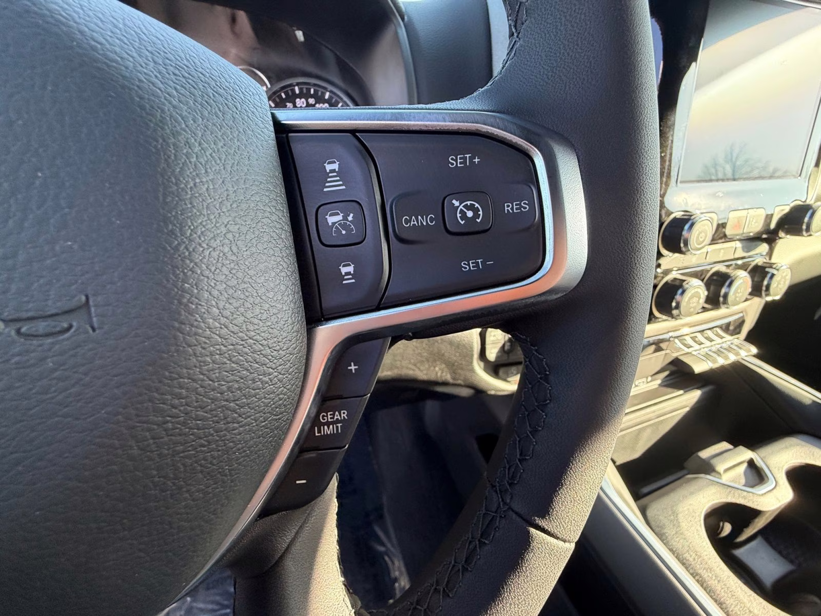 2026 Diamond Black Crystal Pearlcoat Ram 1500 Big Horn/Lone Star 4X4 Truck