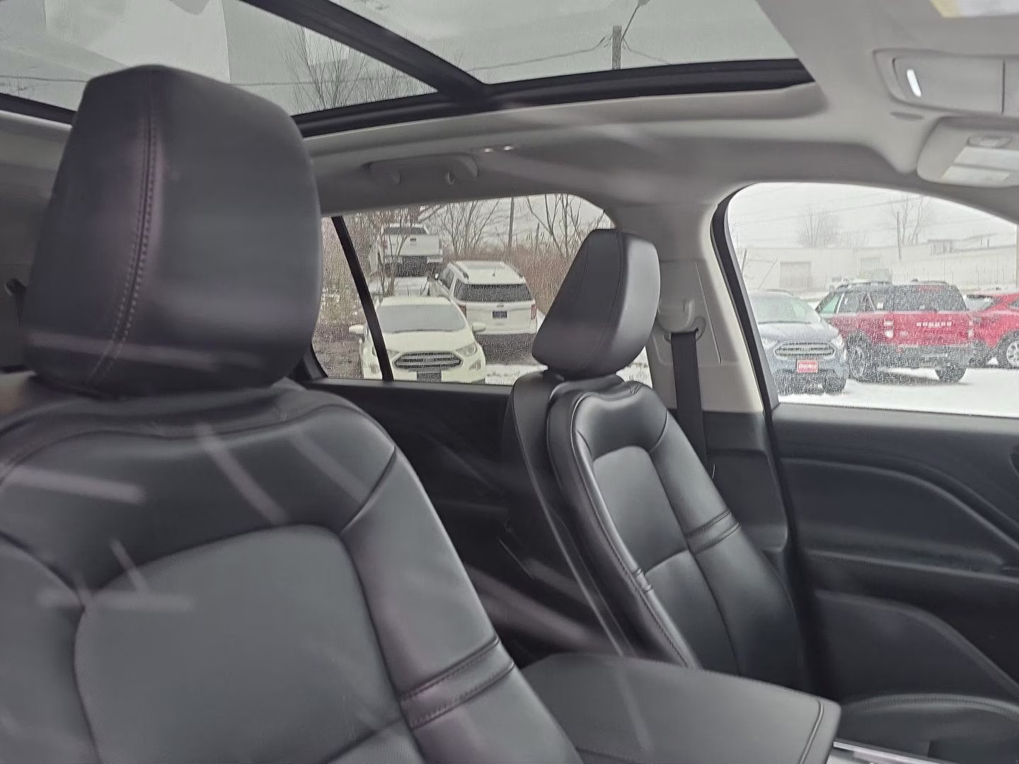 2025 Infinite Black Metallic Clearcoat Lincoln Aviator Premiere AWD SUV
