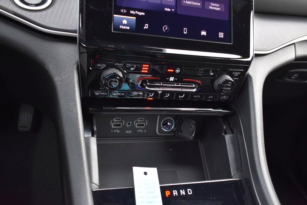 2025 Diamond Black Crystal Pearlcoat Jeep Grand Cherokee Altitude X 4X4 SUV