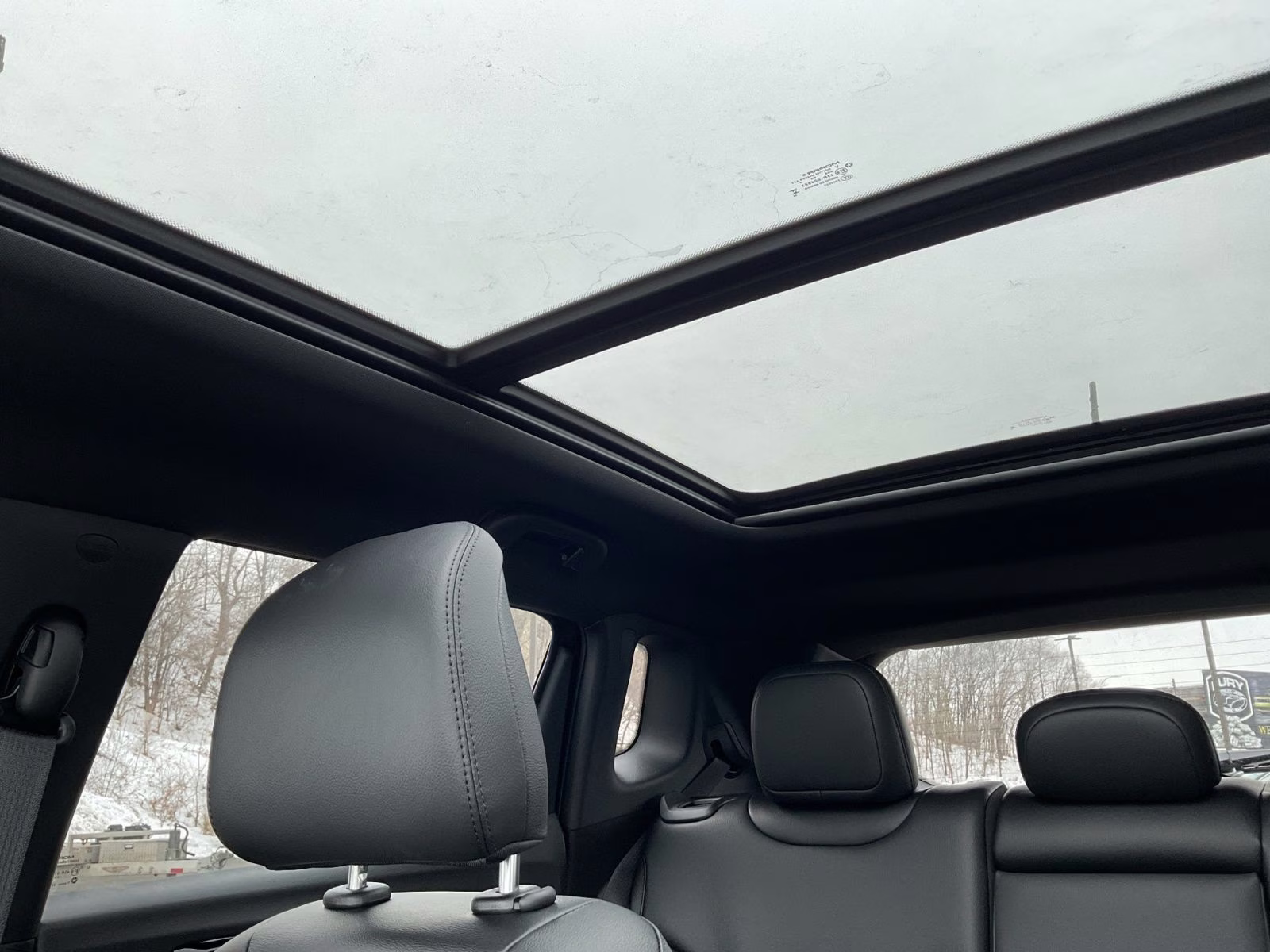 2026 Diamond Black Crystal Pearlcoat Jeep Compass Limited 4X4 SUV