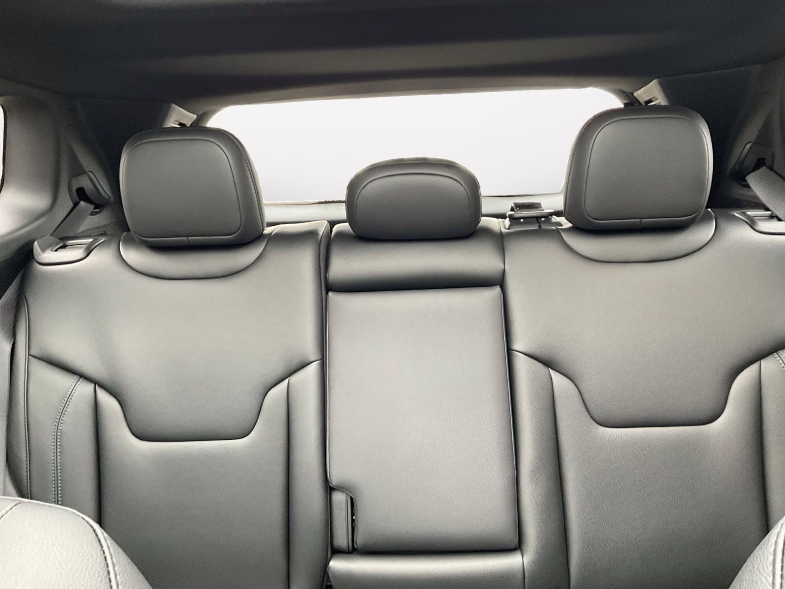 2026 Diamond Black Crystal Pearlcoat Jeep Compass Limited 4X4 SUV