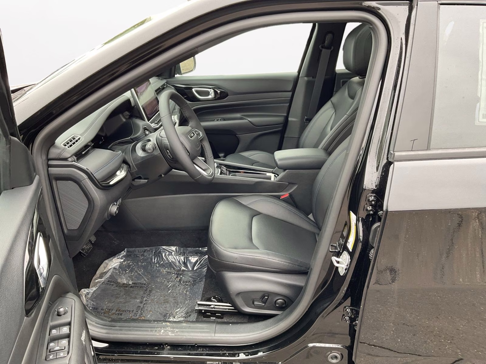 2026 Diamond Black Crystal Pearlcoat Jeep Compass Limited 4X4 SUV