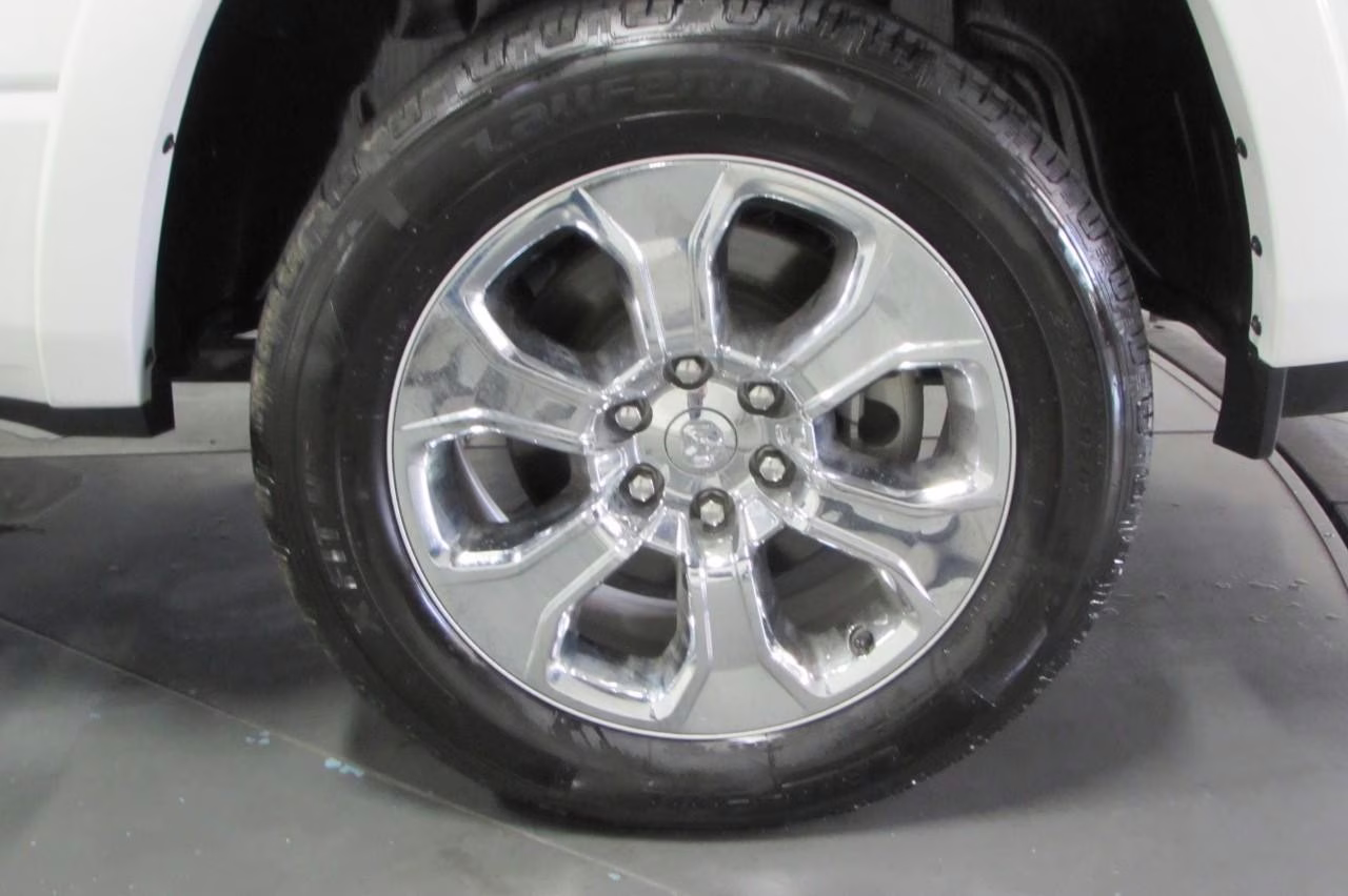 2023 Bright White Clearcoat Ram 1500 Limited 4X4 Truck