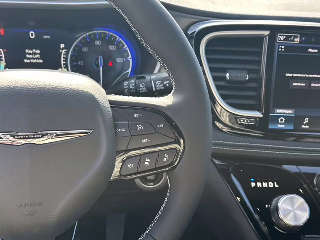 2026 Red Hot Pearlcoat Chrysler Pacifica Select FWD Van