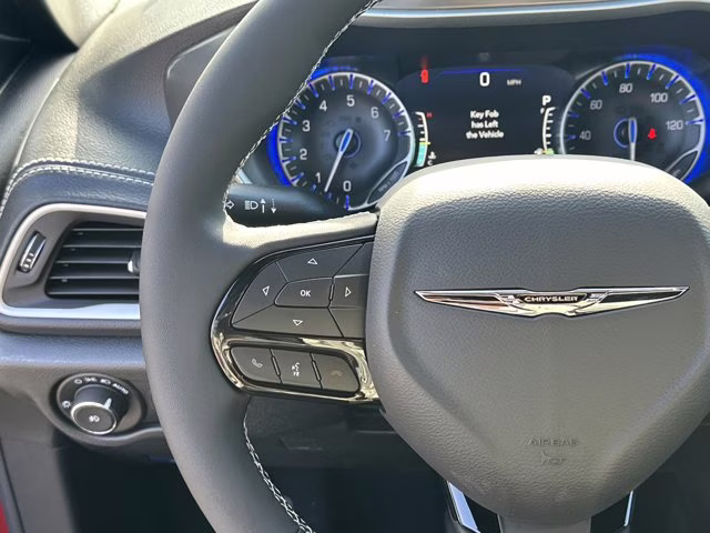 2026 Red Hot Pearlcoat Chrysler Pacifica Select FWD Van