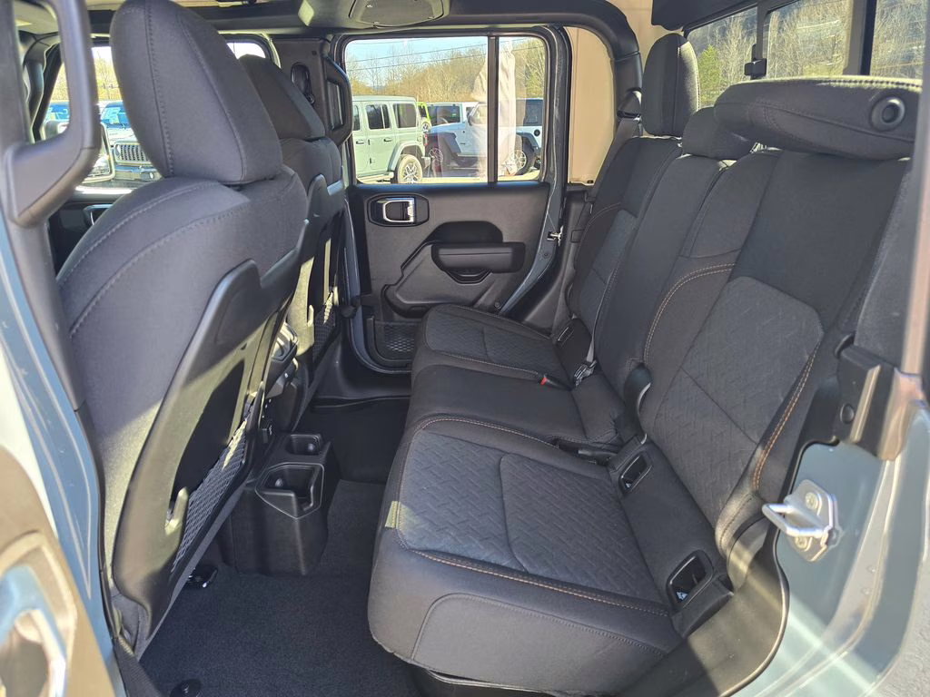 2026 Anvil Clearcoat Jeep Gladiator Mojave 4X4 Truck